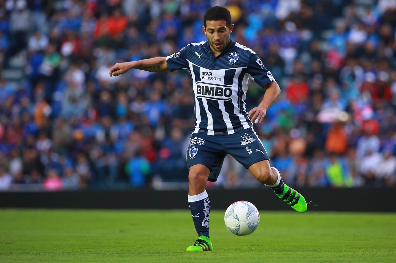 El más reciente en llegar fue Walter Gargano, el mediocampista decidió dejar el balompié europeo para probar suerte con el Monterrey en México.
<br>