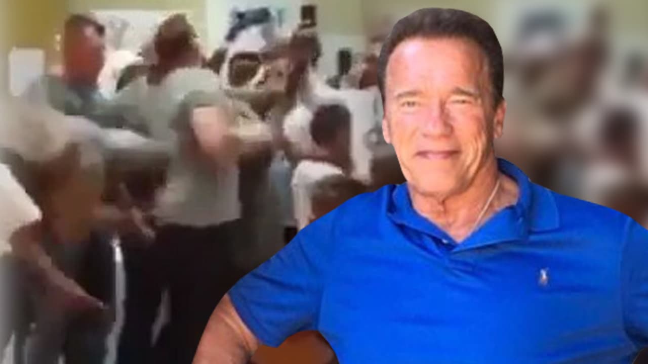 Así reaccionó Arnold Schwarzenegger al recibir una patada voladora a traición