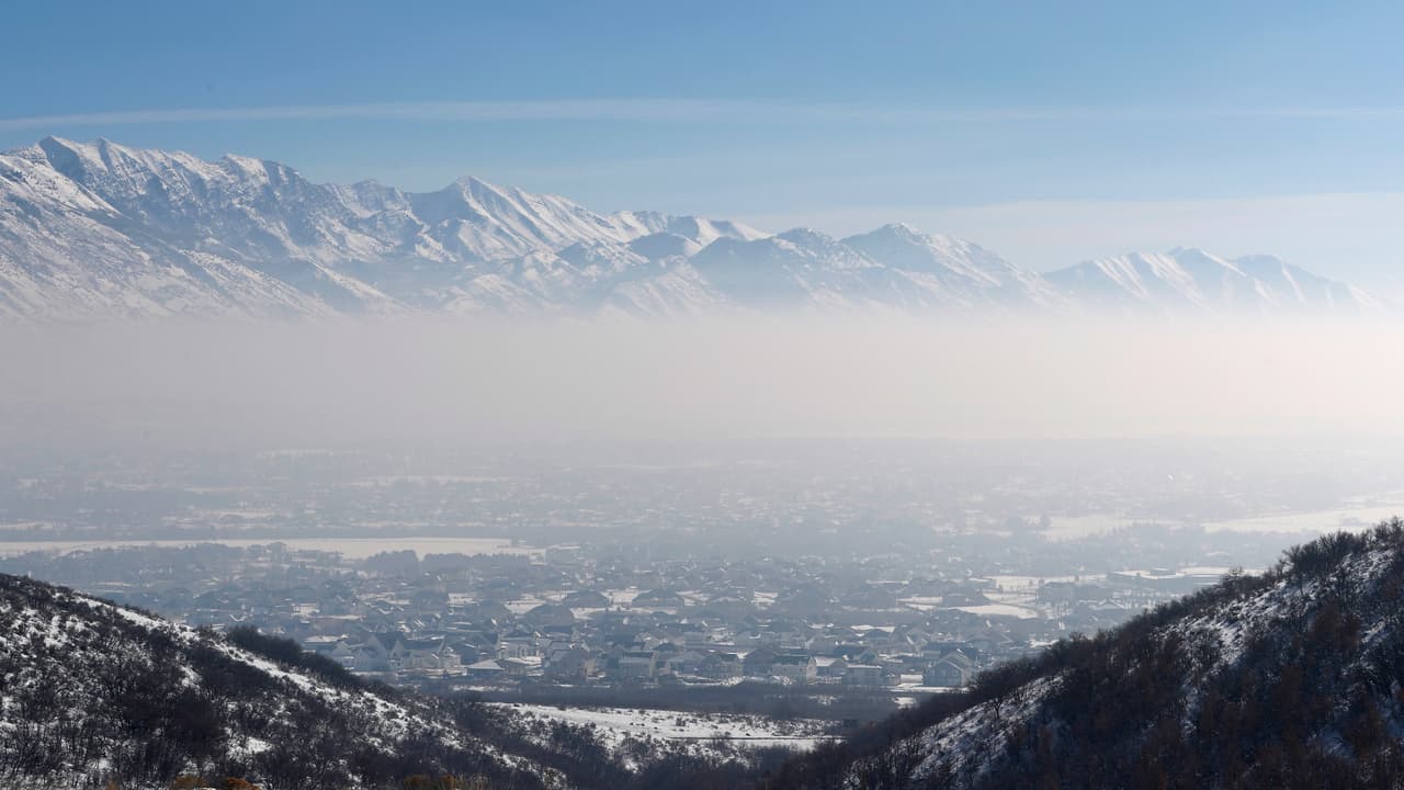 Sistema de alta presión acumula y atrapa contaminación en el aire del norte de Utah
