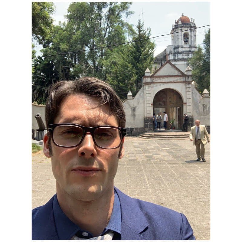 En cuanto a su familia, que permanecerá en España, dijo: "Yo tengo dos niños pequeños, una niña y un niño, seis y tres, y se me hace muy duro", dijo al programa Cuéntamelo Ya! "Por cuestiones de la vida, y por trabajo de mi mujer, y por construcción familiar, en esta coasión en concreto no van a poder venir nada, entonces me toca a mí viajar".