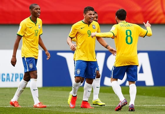 Brasil 4-2 Nigeria: La selección brasileña se impone a los africanos con doblete de Judivan