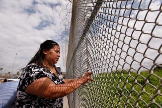 La acción ejecutiva de Obama no garantiza que indocumentados viajen fuera de EEUU