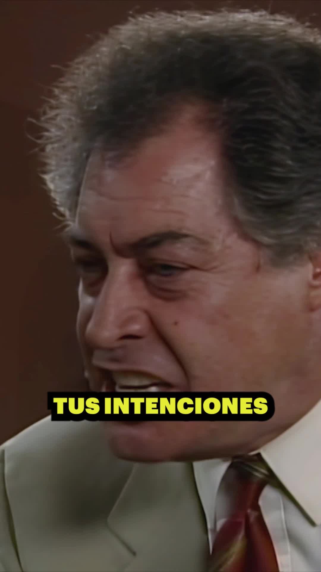 Alejandro le reclama a Guillermo que no tome en serio a Leticia