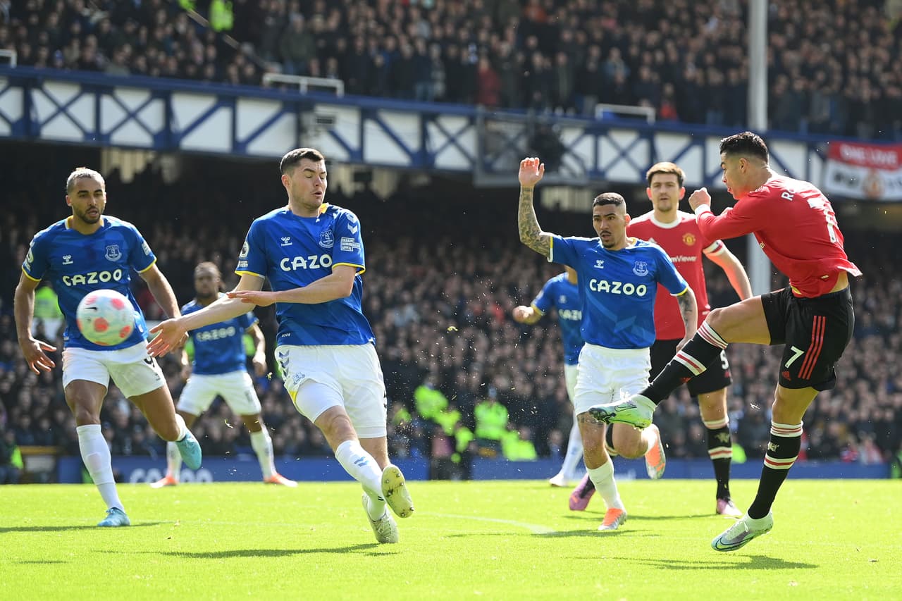 Everton se impuso 1-0 al Manchester United.