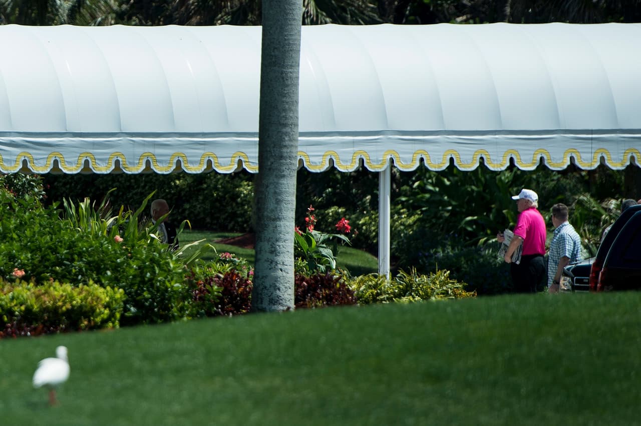 Desde que salió de Washington D.C. el último día de su presidencia, Donald Trump ha estado viviendo en su casa de Mar-a-Lago. 
<br>
