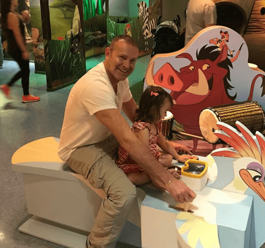 Tanto Alan como Cristy compartieron en sus redes sociales divertidas fotos de esta tarde "de loquitos", como la describió el conductor.