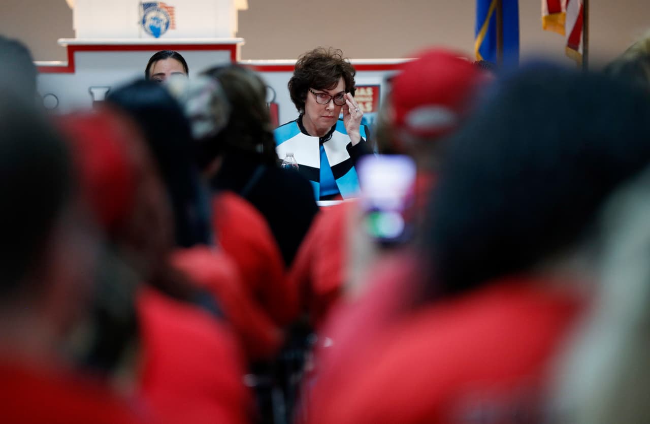 Cómo movilizar el voto hispano puede ser la clave del éxito para los demócratas en Nevada