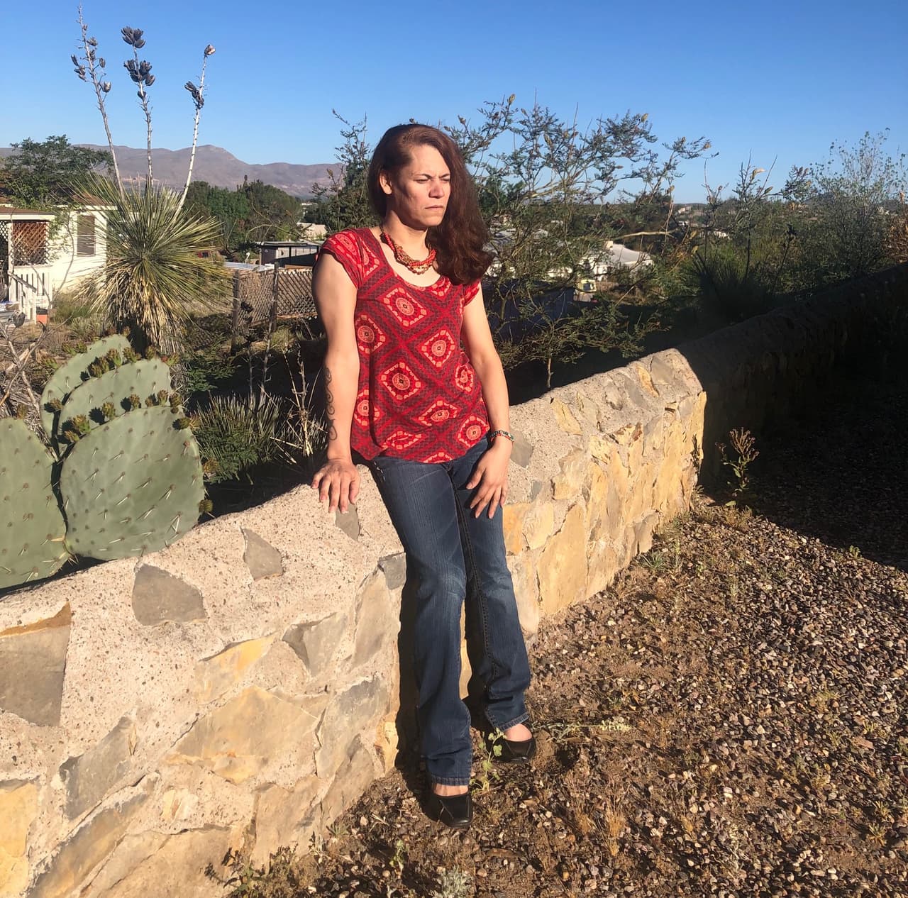 Esta es la historia de la inmigrante Dulce Rivera, la mujer transgénero que ICE encerró por meses en celdas de confinamiento solitario