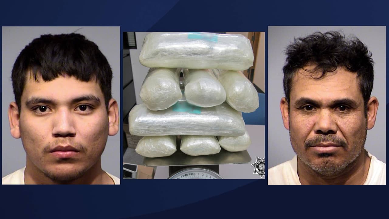 Agentes del Departamento de Seguridad Pública de 
<a href="https://www.univision.com/local/arizona-ktvw/parada-de-trafico-termina-con-un-decomiso-700-000-en-droga-y-el-arresto-de-ilde-jesus-montes-lopez-de-phoenix-arizona-fotos">Arizona</a> (DPS) detuvieron a un Toyota Corolla en la Interestatal 17 en la milla 263 [ cerca de Cordes Junction] el 16 de noviembre y arrestaron a dos hombres de Colorado.