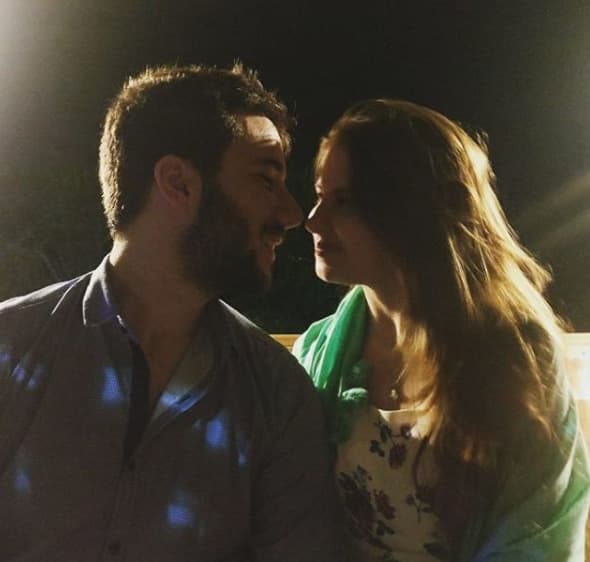 A Tadeo lo conoció en la universidad y fue ahí donde surgió su amor.