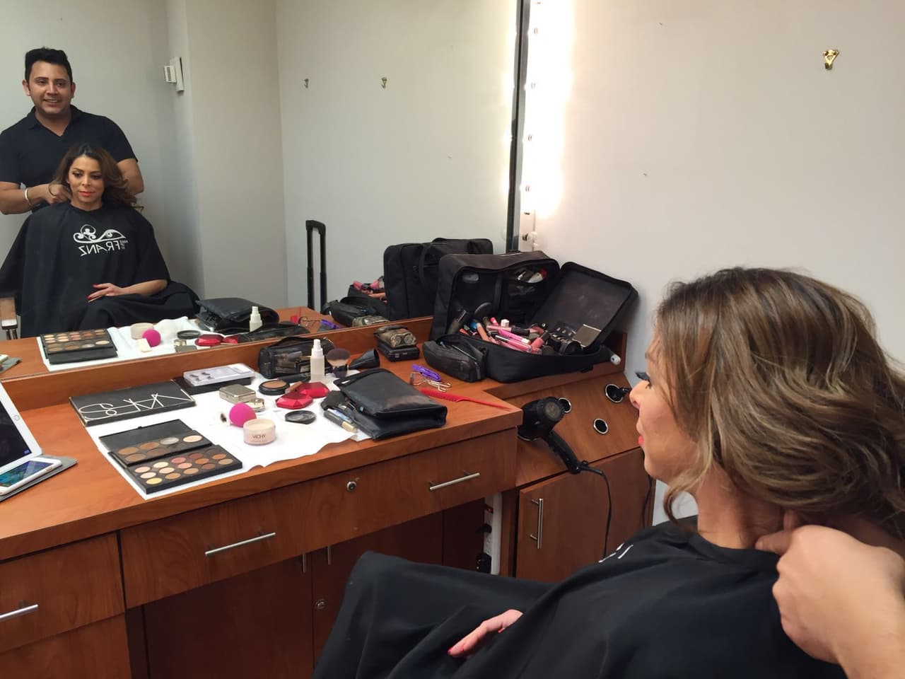 Los conductores de Sal y Pimienta trabajan incansablemente para traerte la mejor información.