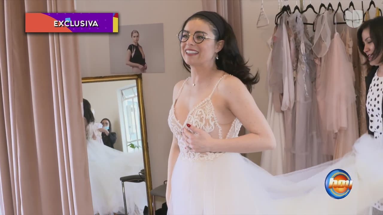 La también presentadora apuntó que con los diseños modernos y vaporosos se sintió más cómoda.