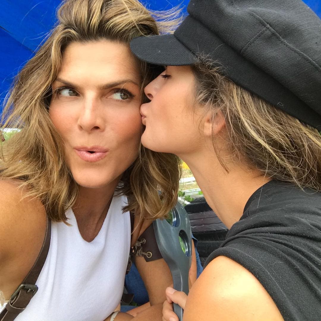 En fotografías que comparte en Instagram, la conductora de televisión muestra que su romance hasta el momento ha sido sólido.