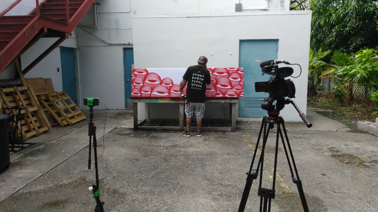 Livestreaming the making of Ahol Sniffs Glue's panels for the U-LAB Music Space.