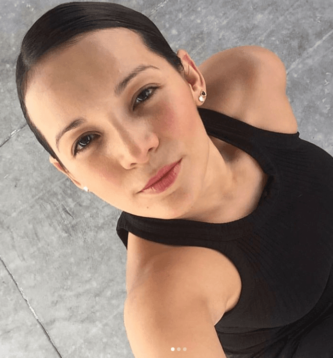 <b><a href="https://www.univision.com/famosos/americo-garza-asegura-que-karla-panini-decidio-salir-del-aire-por-miedo-ante-las-amenazas-de-la-gente-fotos" target="_blank">"Aquí hubo una gran traición con la cual no puedo vivir,</a></b> no puedo seguir adelante, no puedo estar con las personas que me lastimaron. Los perdono, pero no puedo ser parte de esto”, dijo en Monterrey para medios locales.