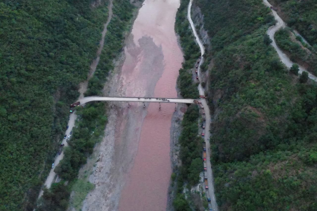 Según la administración Administración Nacional de Bosques de China los animales llegaron a un “hábitat adecuado”, después que cruzaron el río Yuanjiang.
<br>