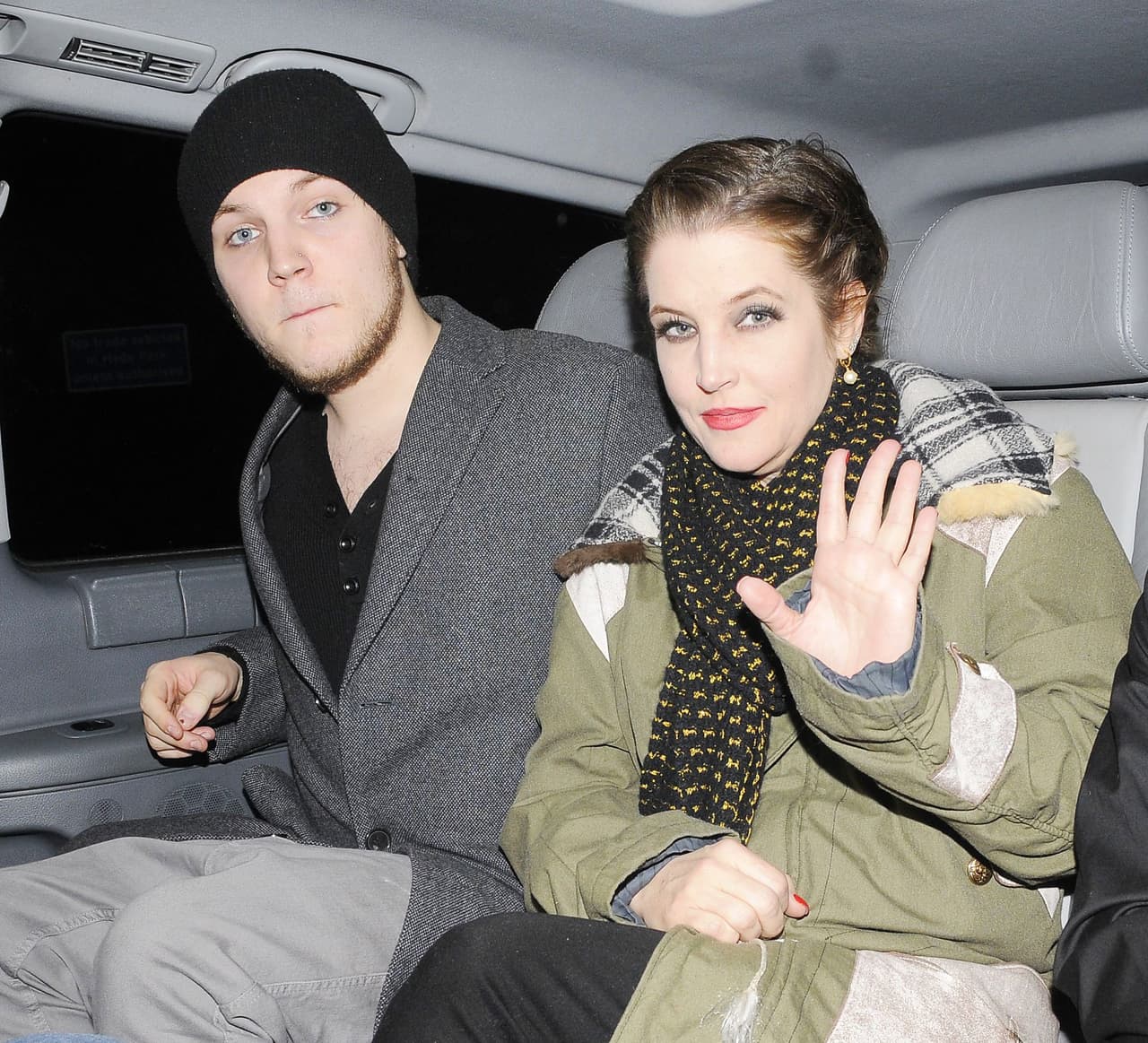 Lisa Marie Presley cuidó la privacidad de sus hijos, por lo que se desconoce qué pudo estar afectando a Benjamin, hasta el punto de atentar contra su vida.