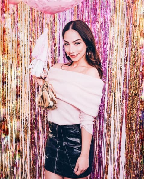 Su estilizada figura se debe al ballet, disciplina que estudió durante algún tiempo en Estados Unidos.