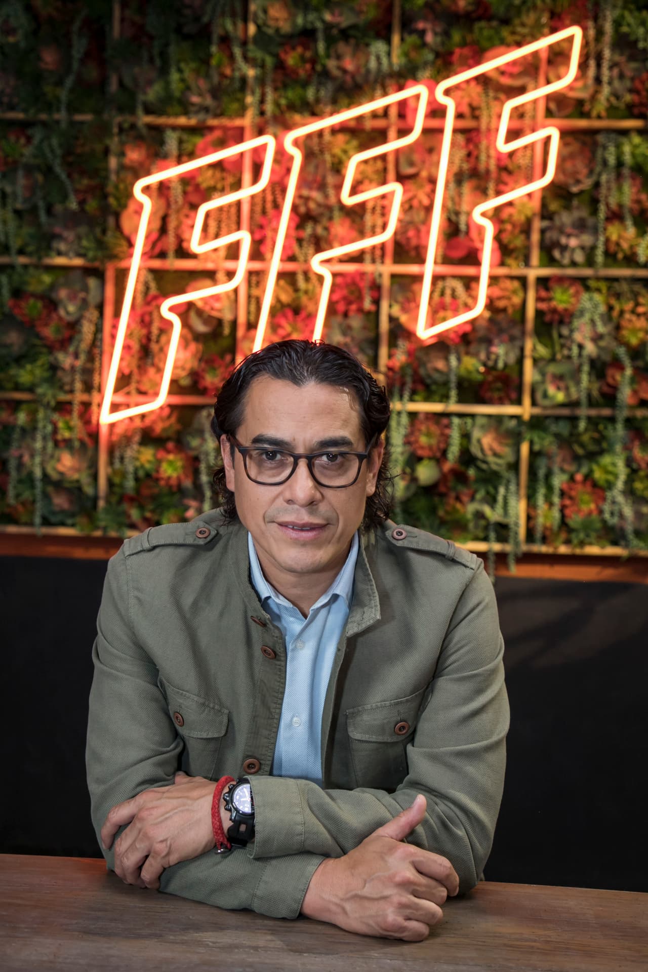 El chef Carlos Gaytán elogió el esfuerzo de las tres. Aclaró que, como jueces, también tienen mucho que aprender de las competidoras: "Nosotros nos podemos enriquecer con tan solo escuchar cómo se hace en casa una cochinita pibil", dijo.