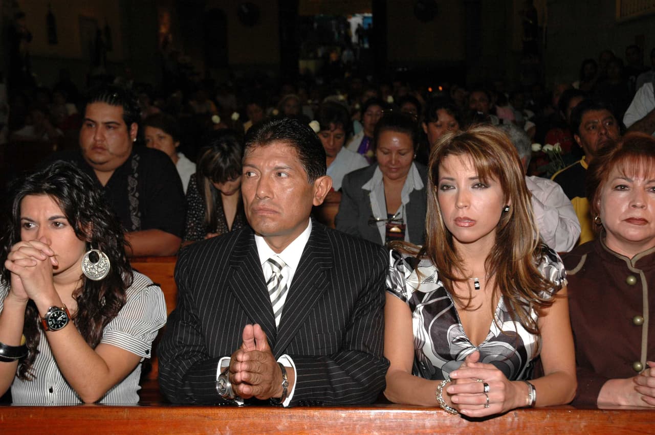 Tras el divorcio de Juan Osorio y Niurka Marcos, el productor volvió a casarse, ahora con la actriz Emireth Rivera. La pareja contrajo nupcias en 2006 y, luego de casi una década de matrimonio, en 2015 decidieron separarse.