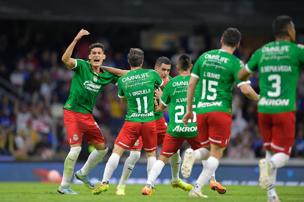 El Rebañó celebró el gol que los regresaba a jugar el repechaje en el Akron.