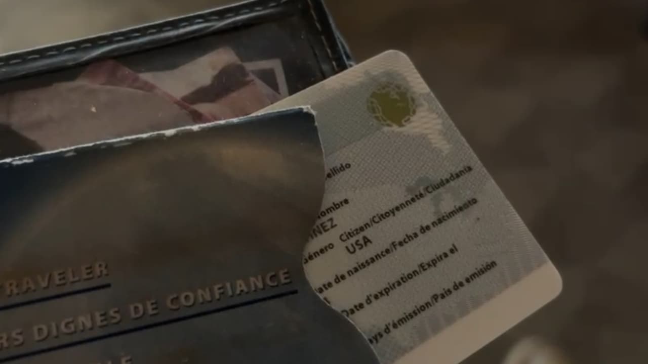 ¿Debo cargar mis documentos de inmigración en todo momento Preguntamos a abogada