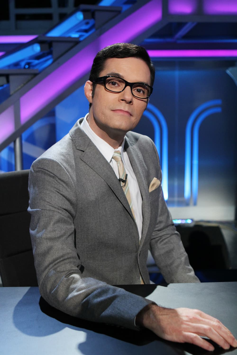 <b>"La lambada tiene efectos de limpia esotérica, porque te pasan el huevo por todo el cuerpo".</b>
<br>
<br>Vadhir Derbez provocó tal revuelo con su baile, que Horacio Villalobos no tuvo otra opción que halagar a su manera su participación.