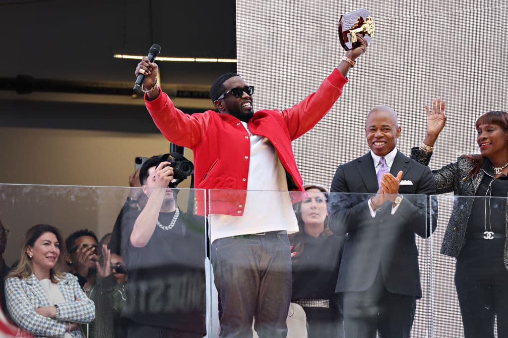 ‘Diddy’ se enfrenta a la justicia: el magnate del hip-hop comparece por tráfico sexual