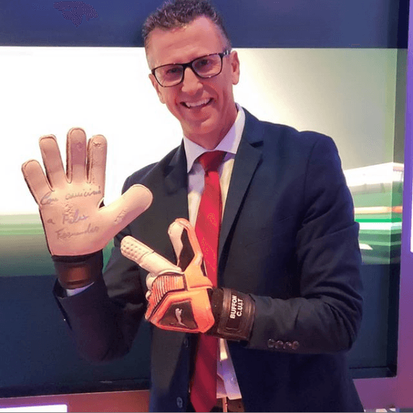 Félix Fernández era guardameta y se desempeñó como tal en el Tri. Actualmente es analista y conductor deportivo.