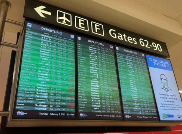 Cientos de vuelos con retraso desde y hacia el Aeropuerto de Tampa por tormenta invernal