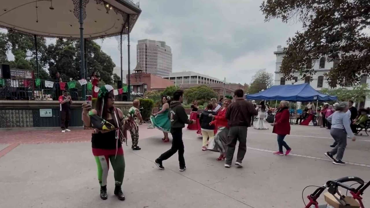 Inmigrantes mexicanos celebran 5 de mayo con esperanza de tiempos mejores