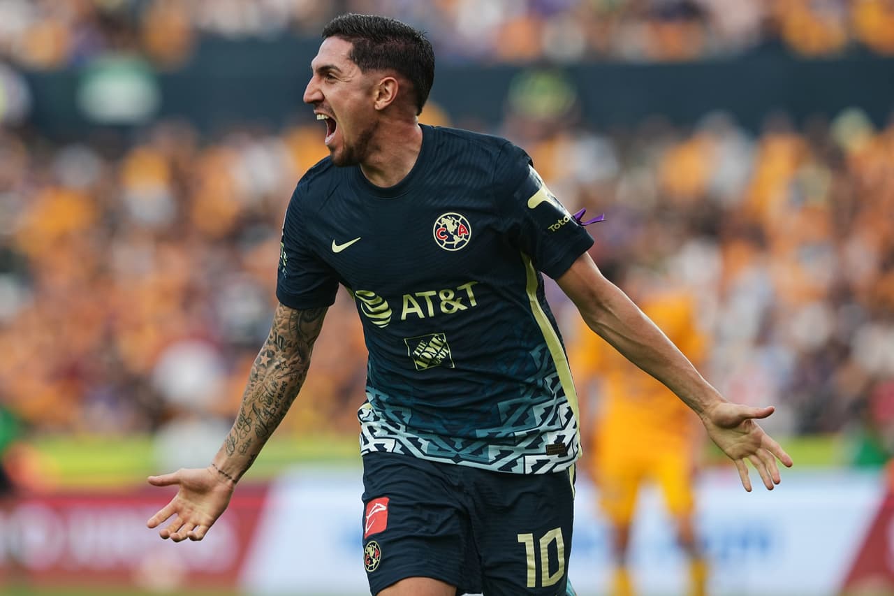 Diego Valdés abrió el marcador con un gran disparo de media distancia al 32'.