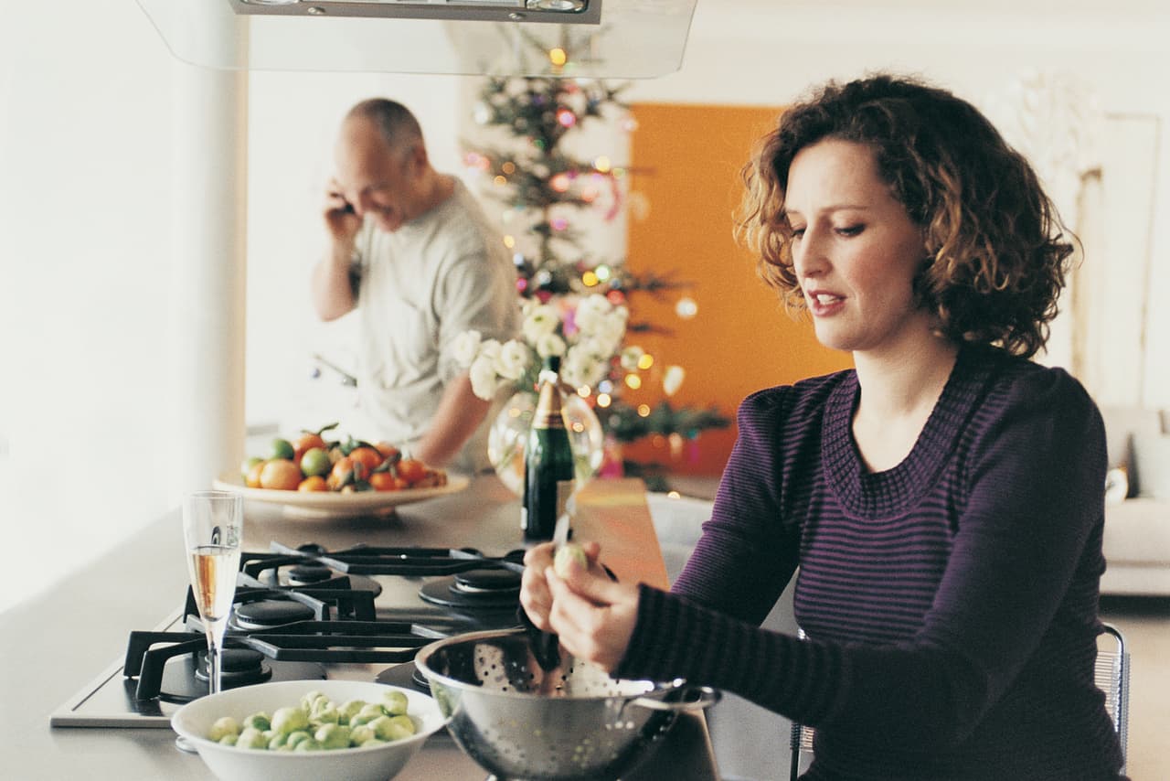 Evitarás culpar a otros de lo que son tus propios errores, pero no te juzgues severamente. Lo que pasó, pasó, y ahora es tiempo de aprender de esos errores y no de estarlos recordando siempre para recriminar y molestar.