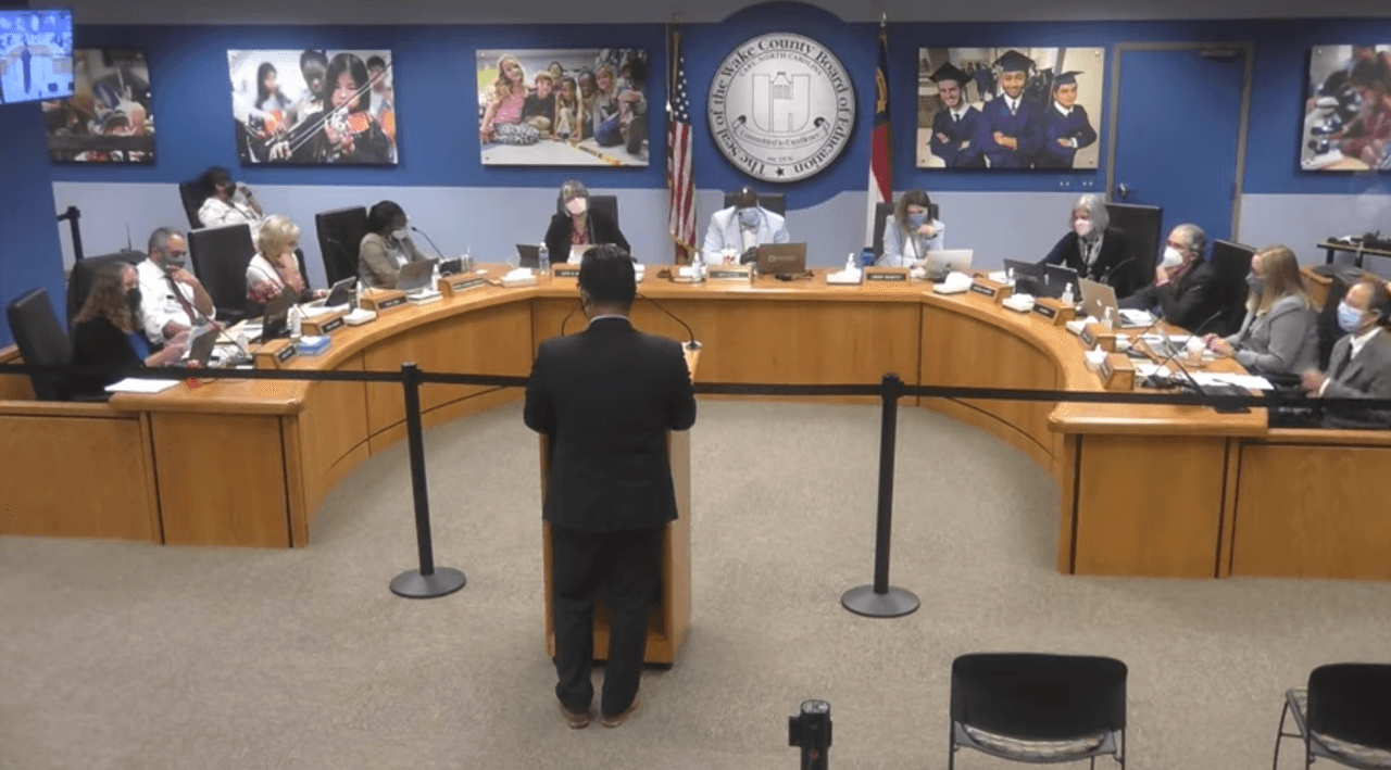 Año escolar 2021-22: aprueban uso obligatorio de mascarillas en escuelas del condado de Wake