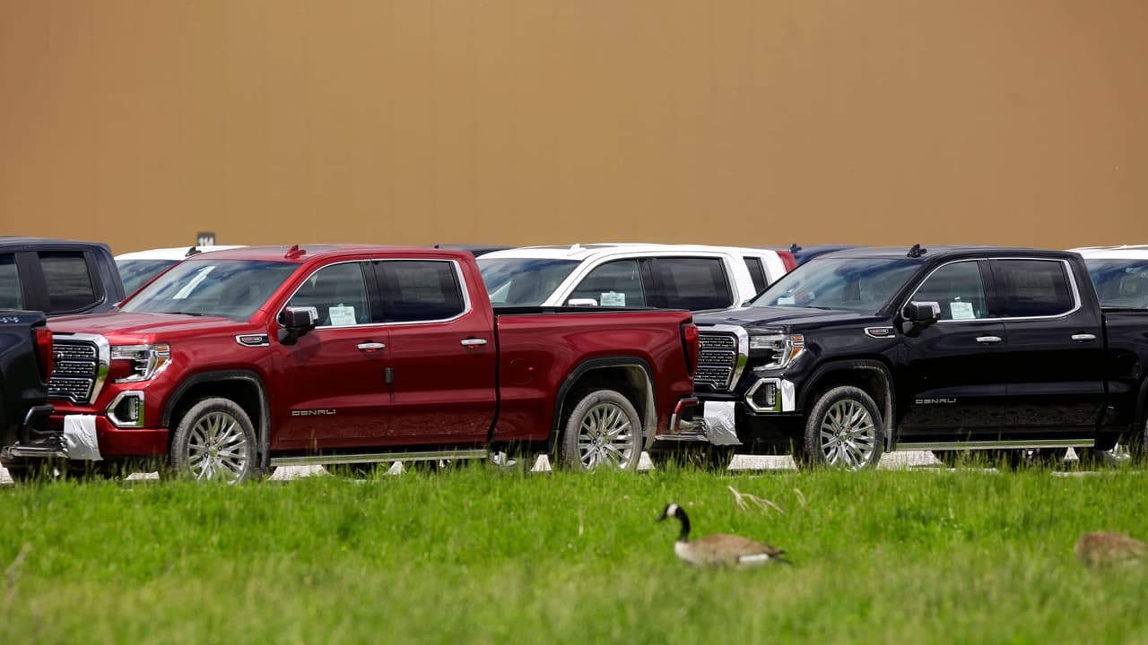 Cuida tu auto: consejos de la policía tras el aumento de robos de las puertas traseras de camionetas en Irving