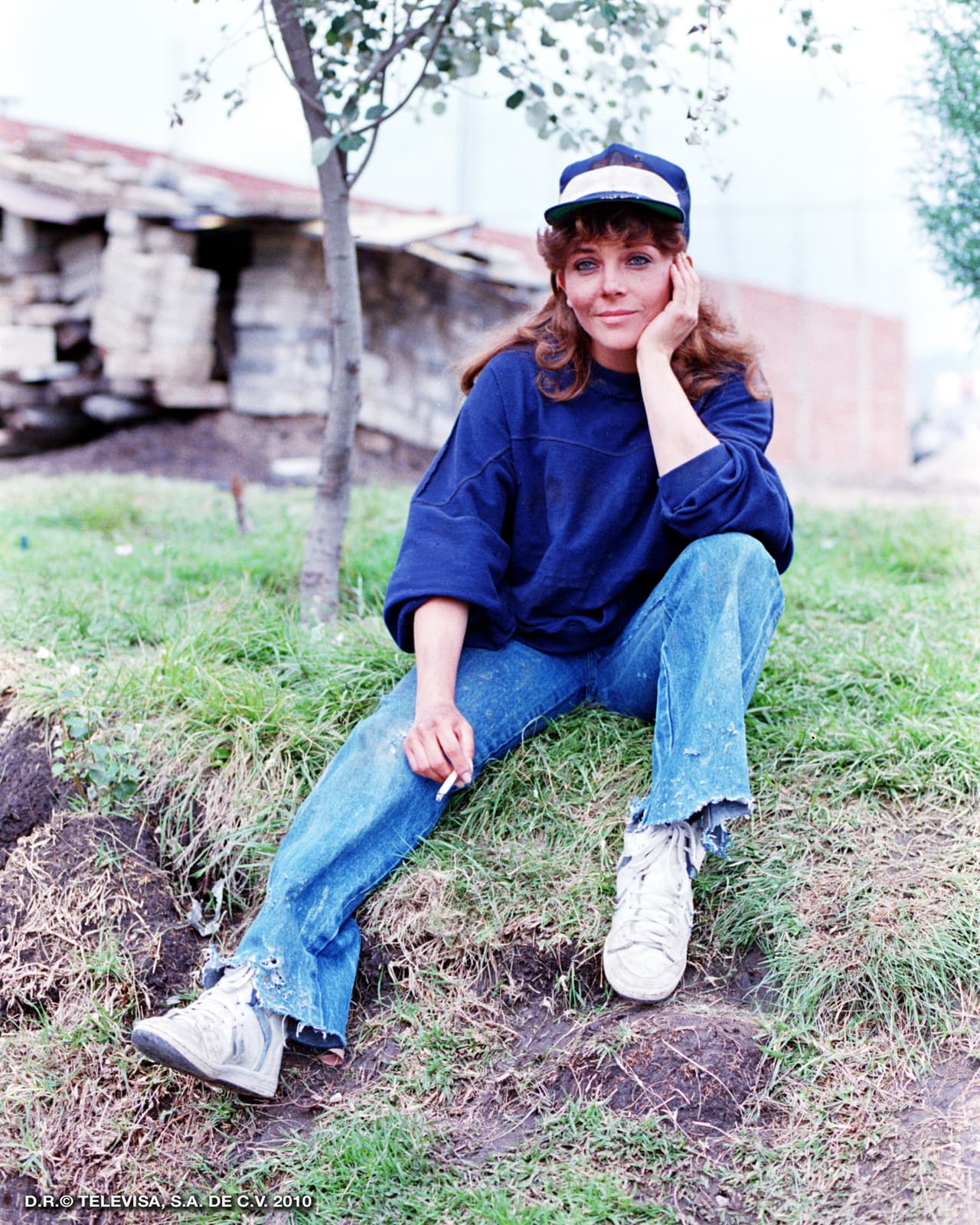 Rosa Salvaje es una telenovela que produjo Valentín Pimsteín. Está basada en la historia original de Inés Rodena. Puedes disfrutarla ya en Univision tlnovelas.