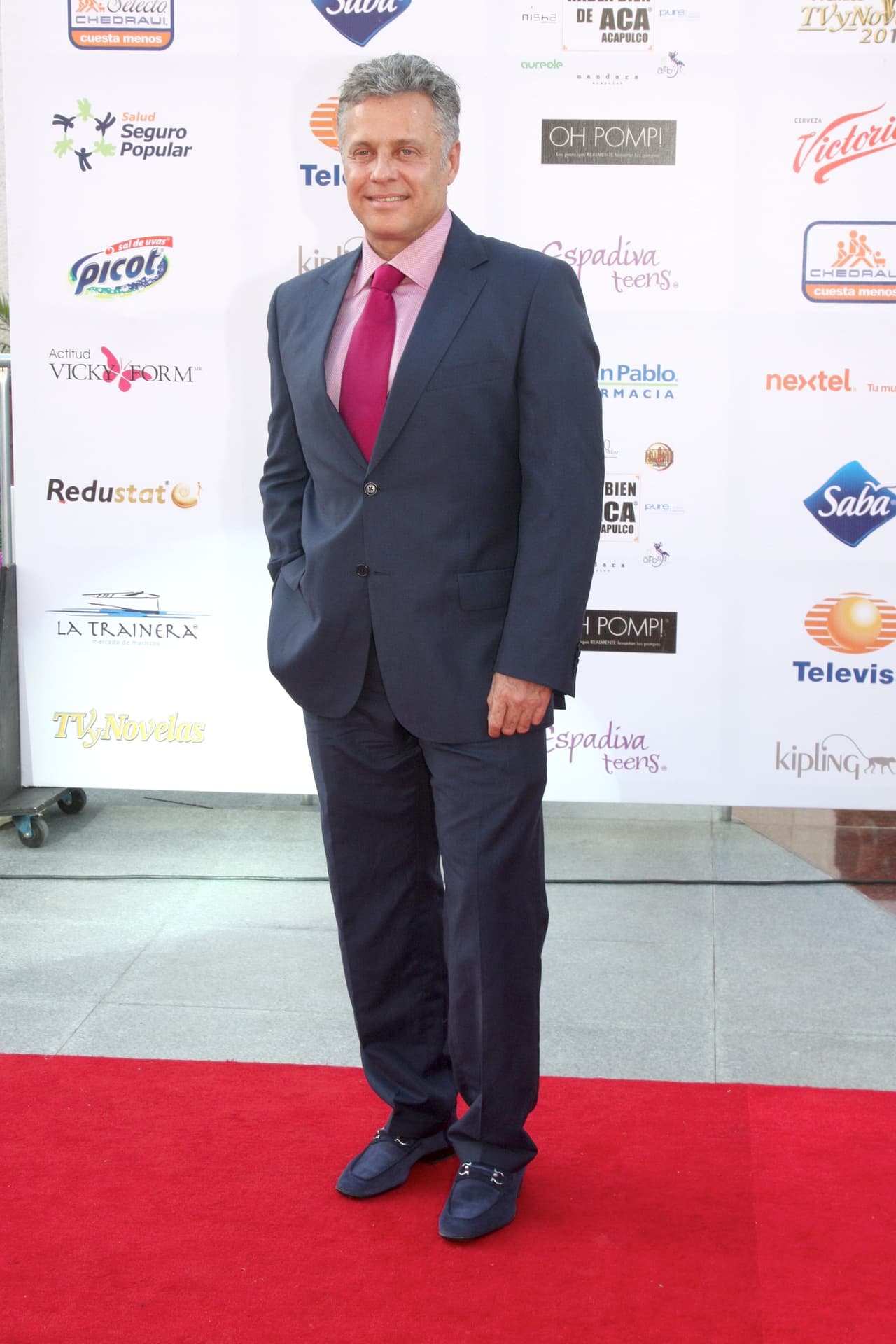 En declaraciones recabadas por 
<b><a href="https://www.publimetro.com.mx/mx/entretenimiento/2019/06/06/alexis-ayala-gabriel-soto-contra-la-homofobia.html" target="_blank">Publimetro</a></b> el pasado 6 de junio, Alexis Ayala, otro de los actores de la obra de teatro, también arremetió contra la discriminación en México.