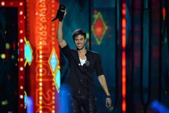 El cantante agradeció a todos sus fans por este reconocimiento: "Muchas gracias. A las personas que más les tengo que dar las gracias son a mis fans, sin vosotros, este sueño, nunca se hubiera hecho realidad".