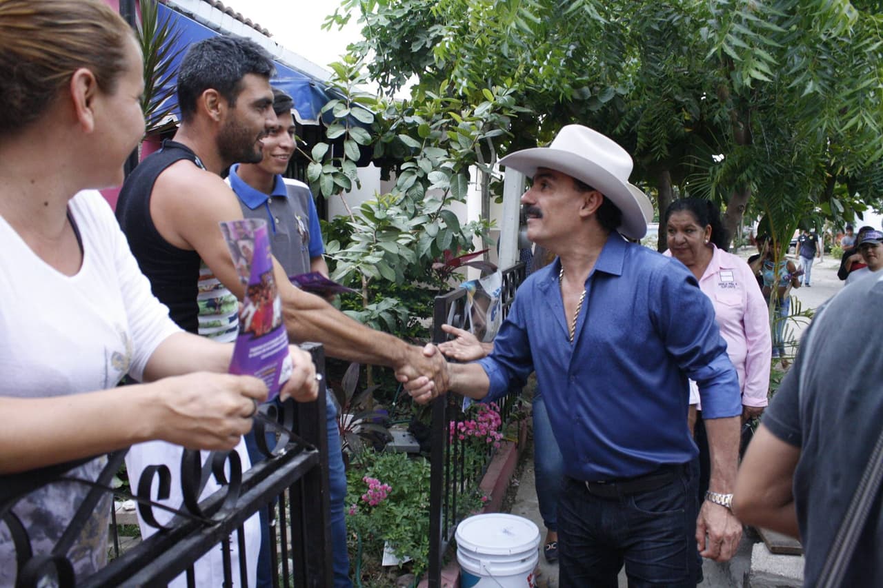 Él se preocupó por escuchar las necesidades que le presentaban.