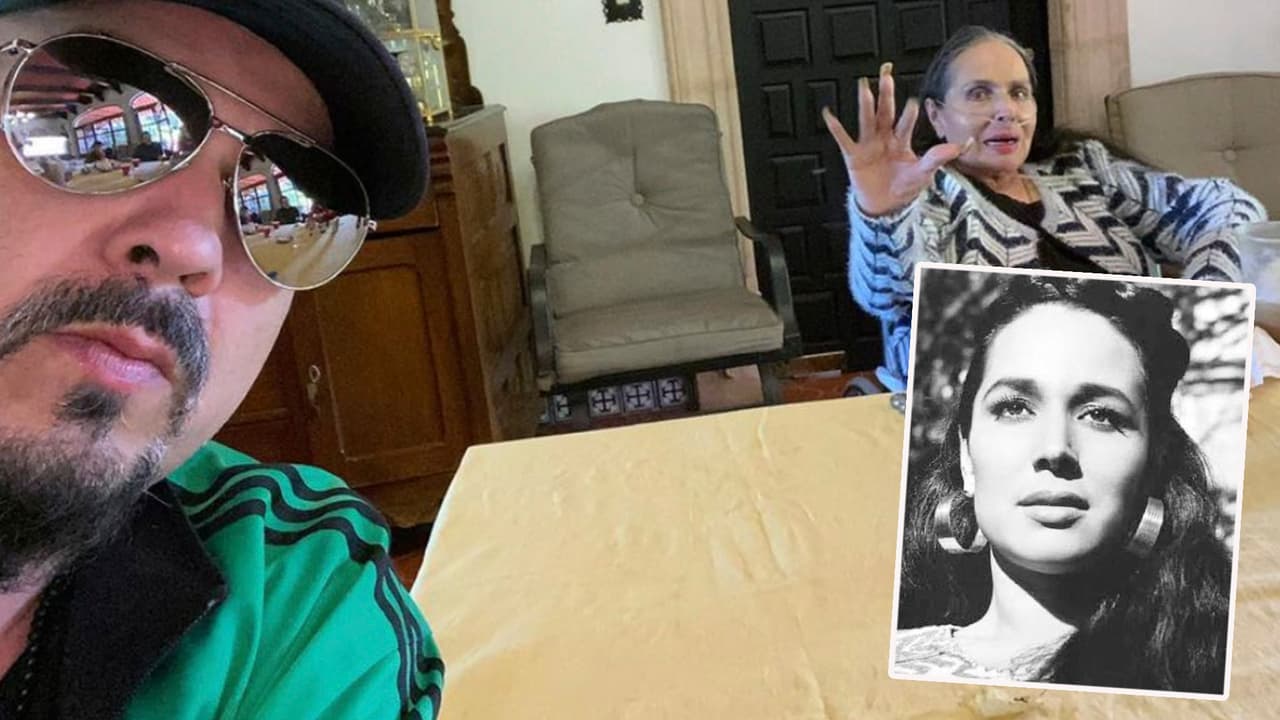 Pepe Aguilar comenzó la semana publicando una inusual fotografía familiar en Instagram.