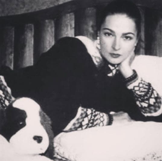 A los 22 años se convirtió en la imagen del Canal de las Estrellas, fue así como su rostro ganó el reconocimiento del público.