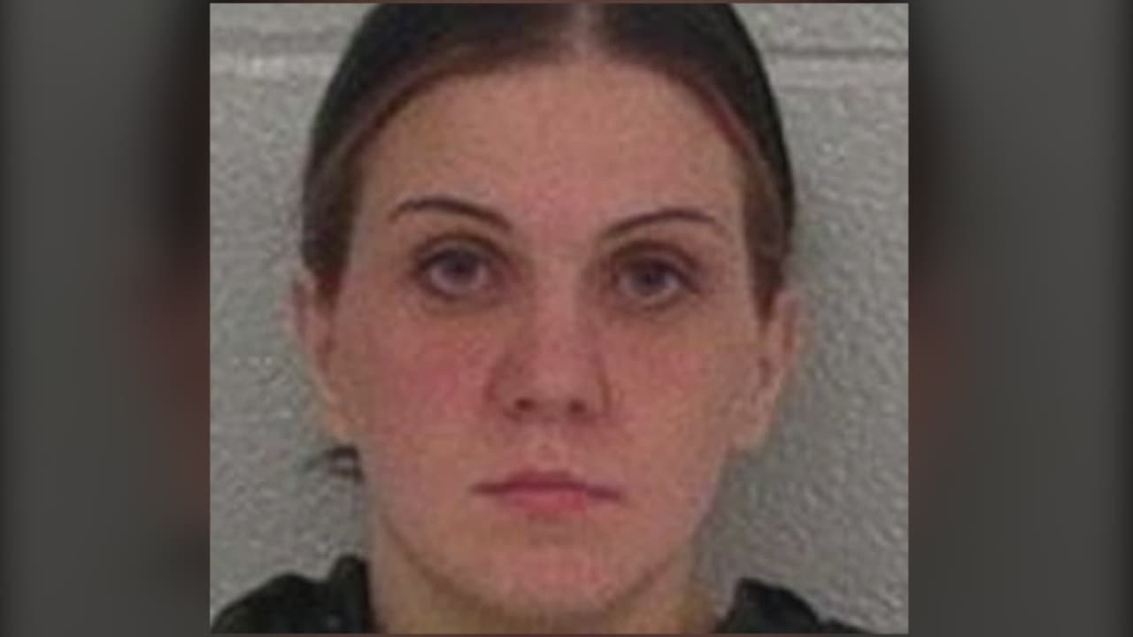 Niegan fianza a maestra acusada de abuso sexual infantil: “Participó en actos inmorales en el salón de clases”