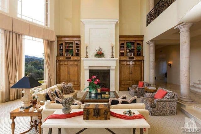 Ella no se iba a conformar con poco, así que se aseguró que la casa tuviera espacio suficiente para jugar con sus dos niños