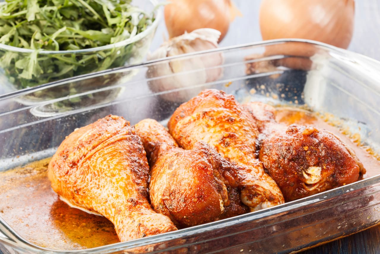 ‘Tropical Flavor’. Lleva a tu mesa un toque tropical con este ‘rub’ infalible: 1 taza de pulpa de maracuyá, 1 cucharada de ralladura de lima, 2 dientes de ajo machacados, 1 cucharadita de comino, 1 de coriandro molido y 4 cucharadas de mantequilla. ¡Recuerda salsear!