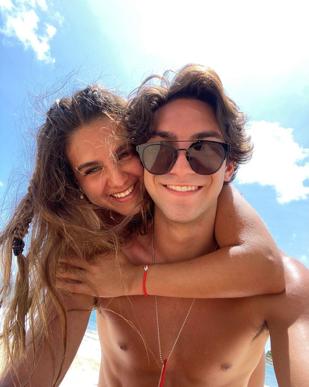 En julio de 2021, Romina hizo pública su relación y desde entonces ha compartido con sus más de 225 mil seguidores en Instagram lo feliz que está con su novio.