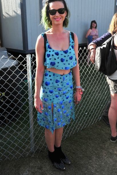 Katy Perry y su cabello verde. Mira aquí los videos más chismosos.