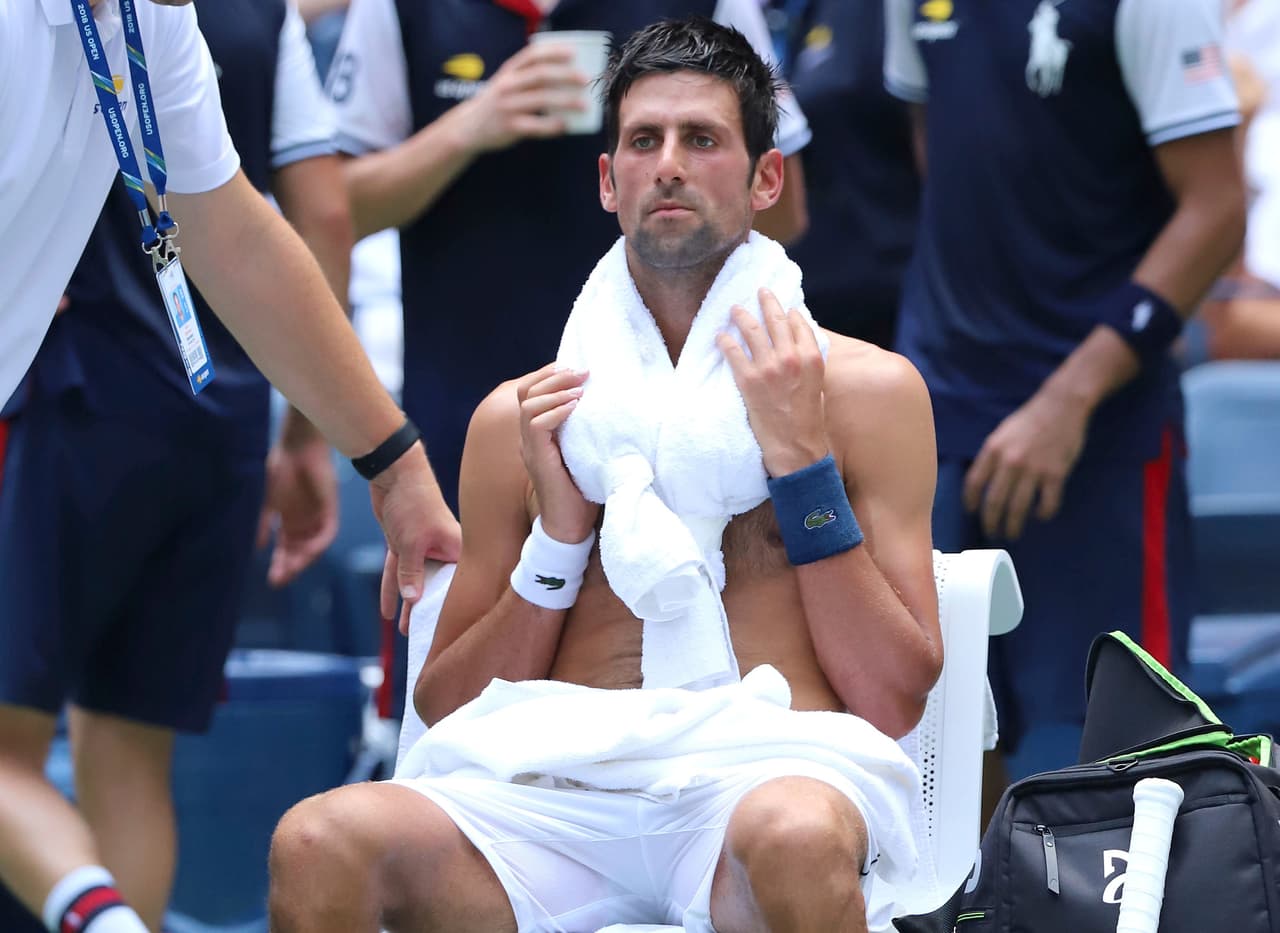 "Realmente no me sentí bien en los primeros tres sets. Muchos jugadores sufrieron en esta jornada. Pero no nos queda otra que aguantarlo", dijo Novak Djokovic.
