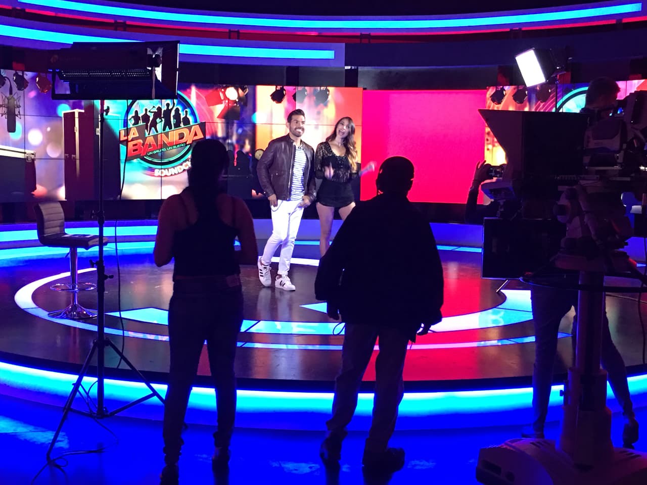 Patricia y José compartieron con los exparticipantes de la primera edición de La Banda, Joshua, Jaime y Sebastián, entre otros invitados en la primera grabación del programa.