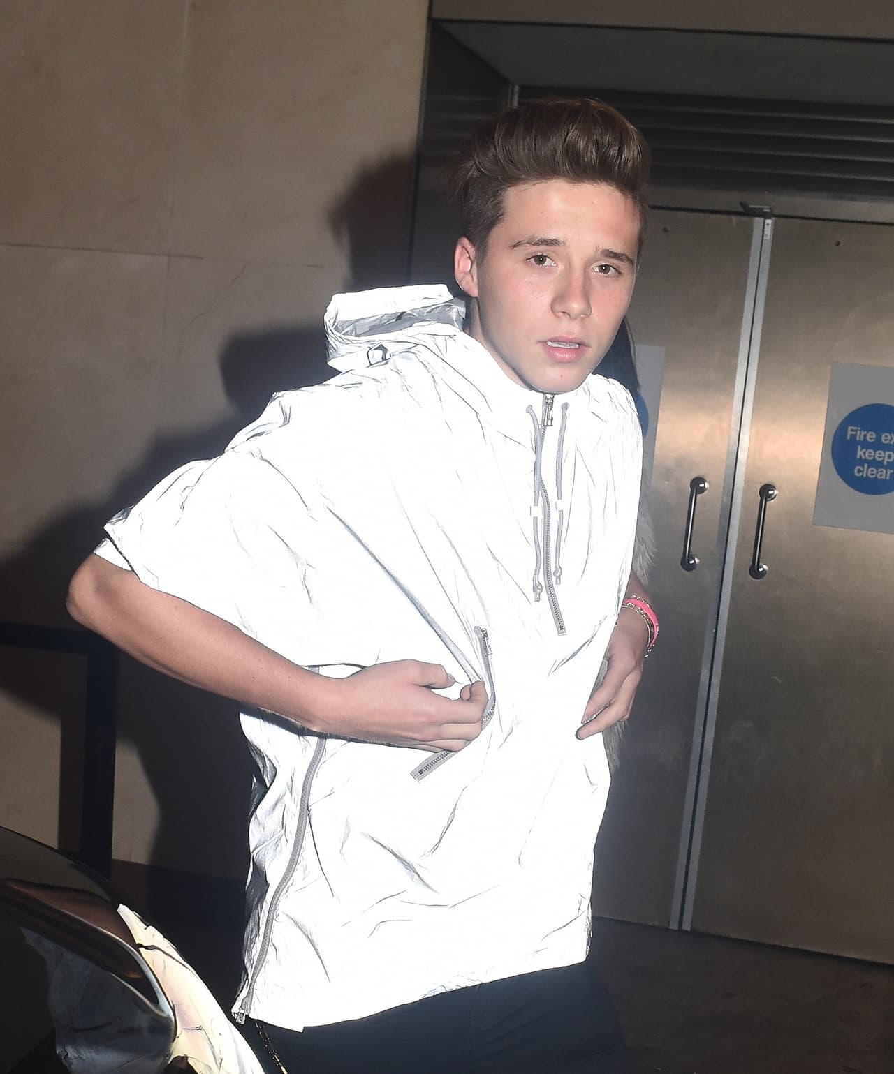 También los acompañó su hijo mayor, Brooklyn.