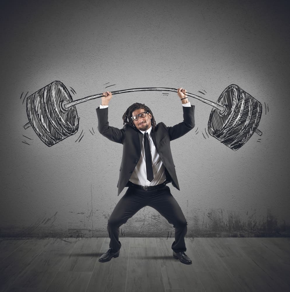 No importa lo que haya pasado, sagitariano. Insiste, no te des por vencido. Tal vez no has tenido la respuesta que esperabas, pero lo más importante ocurre a partir de ahora. Por Profesor Zellagro